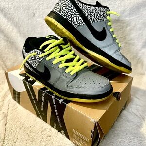 Nike Dunk Premium SP QS ‘112’ Clark Kent’s size 11
